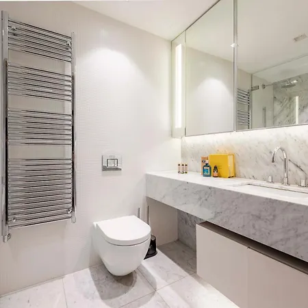 Arcore Premium Apartments London Bridge Exterior photo