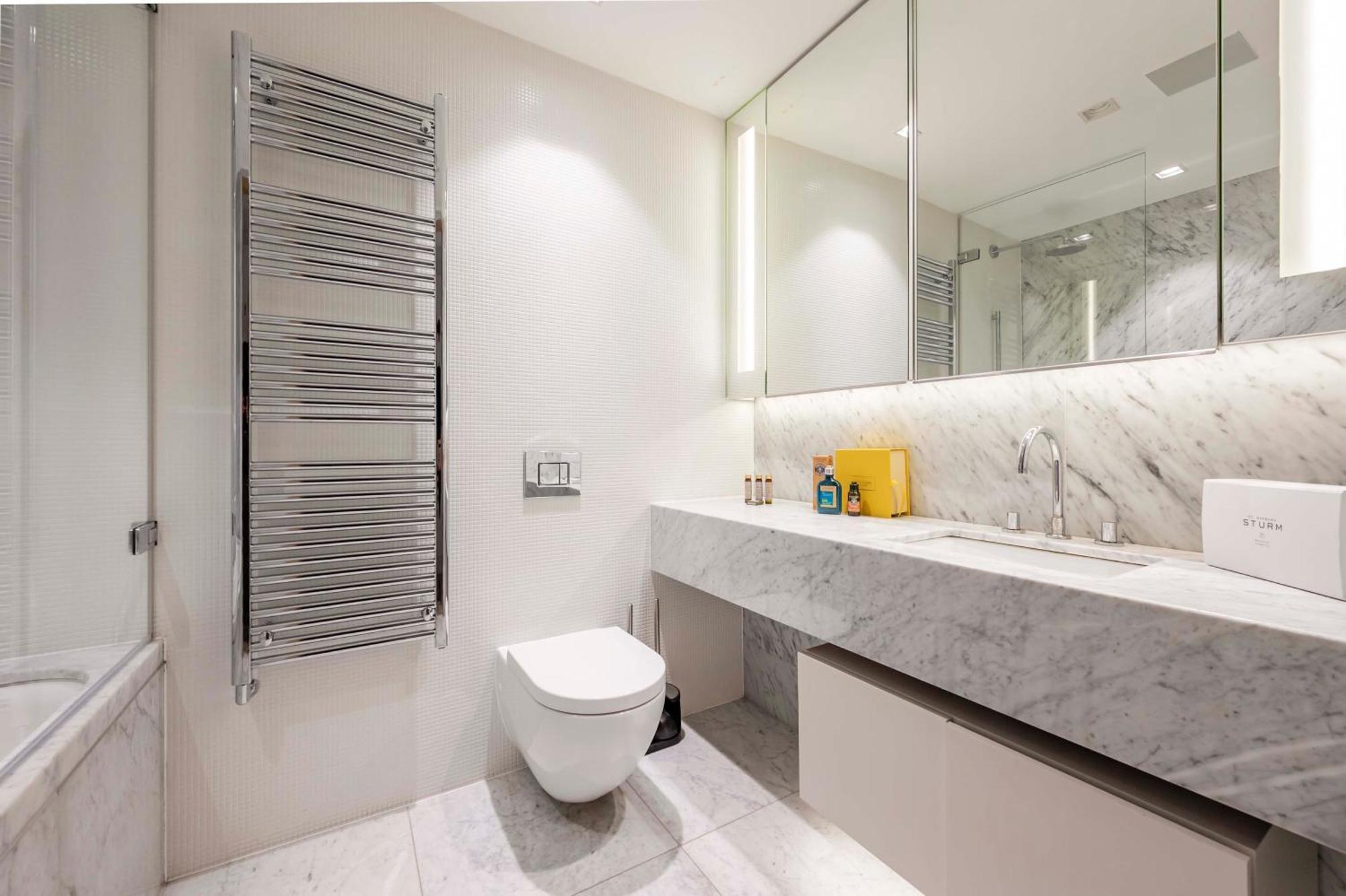 Apartment Arcore Premium Bridge London