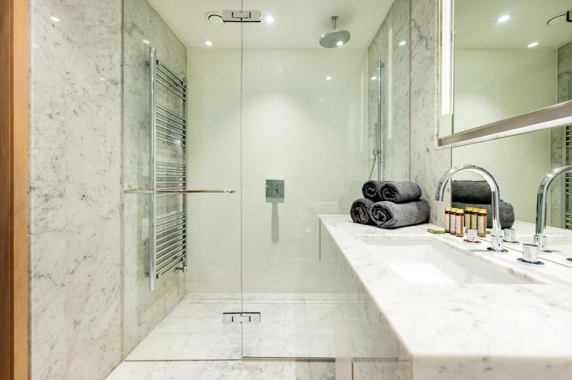 Arcore Premium Bridge Apartment London